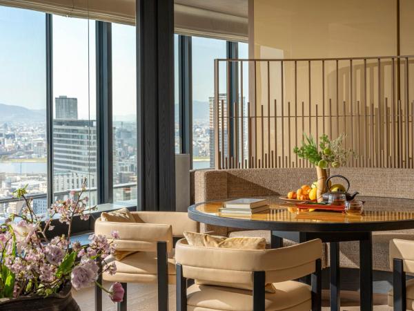 Four Seasons Hotel Osaka : photo 4 de la chambre grand osaka king suite