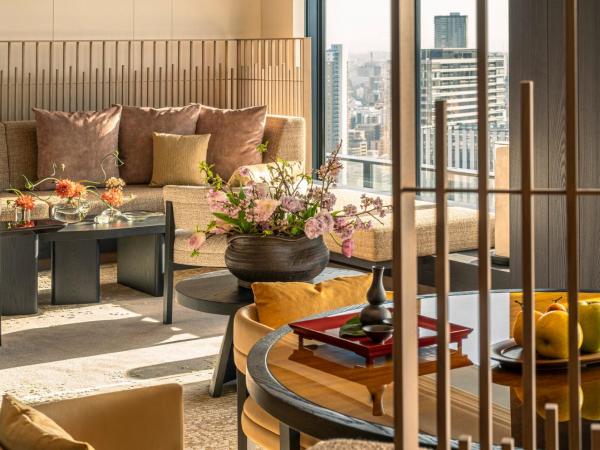Four Seasons Hotel Osaka : photo 2 de la chambre grand osaka king suite