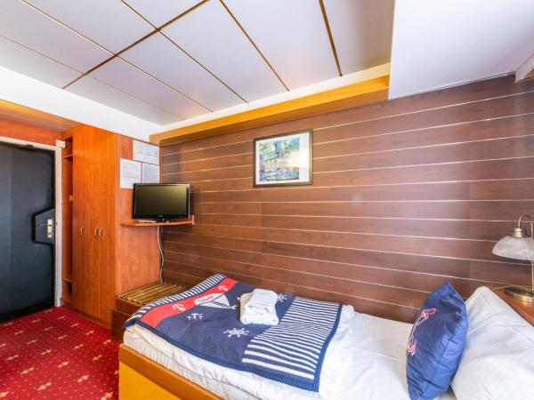 Botel Albatros : photo 1 de la chambre chambre lits jumeaux