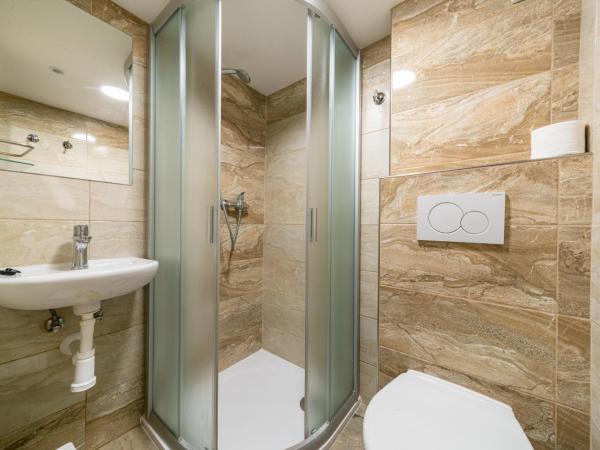 Botel Albatros : photo 1 de la chambre chambre double ou lits jumeaux