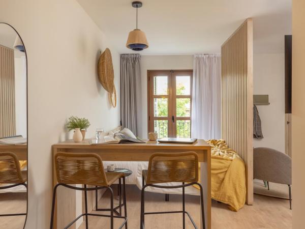 Líbere Barcelona Sant Antoni : photo 7 de la chambre studio avec balcon 