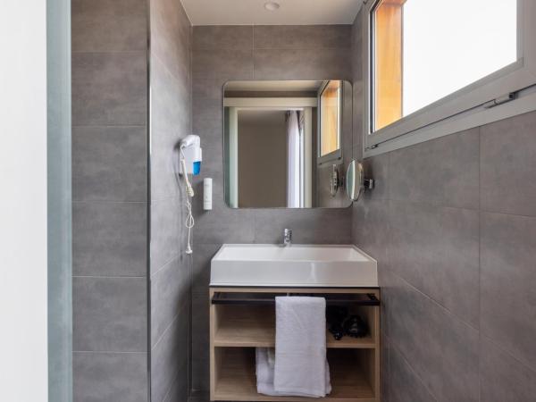 Líbere Barcelona Sant Antoni : photo 6 de la chambre studio avec terrasse