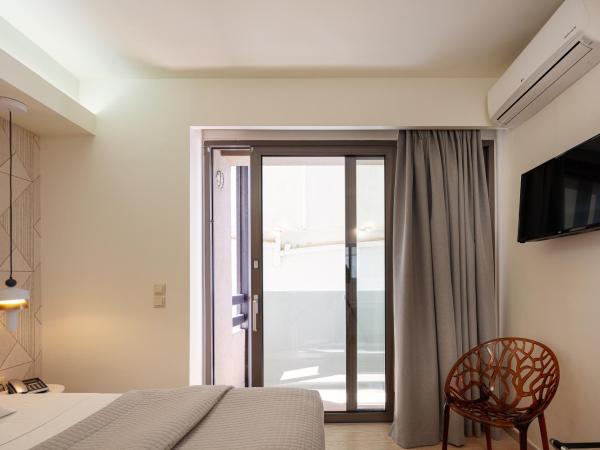 Steris Elegant Beach Hotel & Apartments : photo 2 de la chambre suite junior - vue sur mer
