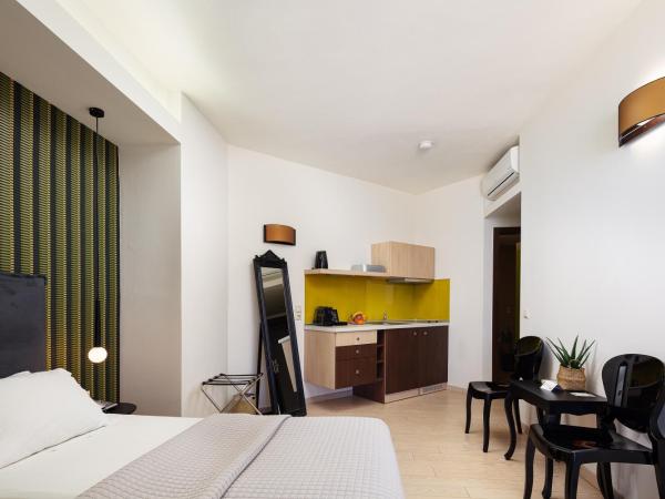 Steris Elegant Beach Hotel & Apartments : photo 4 de la chambre studio exécutif avec vue sur la mer