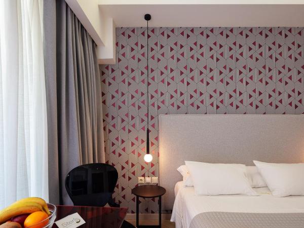 Steris Elegant Beach Hotel & Apartments : photo 3 de la chambre studio exécutif - vue latérale sur mer