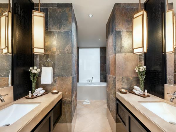 Oaks Ibn Battuta Gate Dubai : photo 6 de la chambre battuta suite with free shuttle bus to public beach