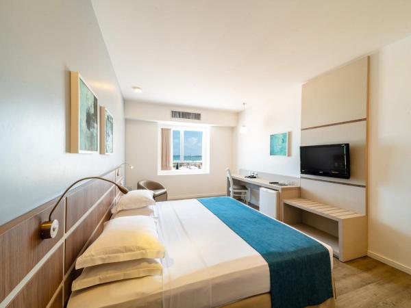 Oasis Imperial & Fortaleza : photo 6 de la chambre chambre triple supérieure - vue sur mer