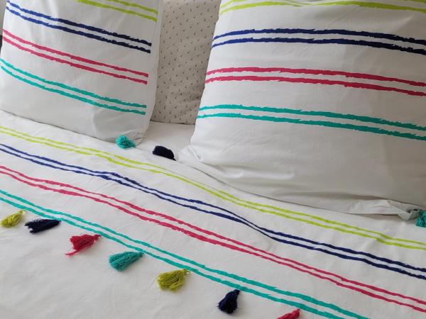 Le jardin des oliviers : photo 9 de la chambre chambre double avec salle de bains privative