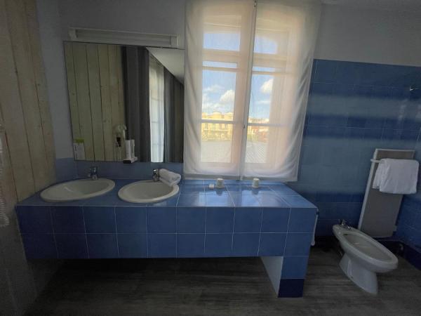 Hotel De France : photo 5 de la chambre chambre double supérieure