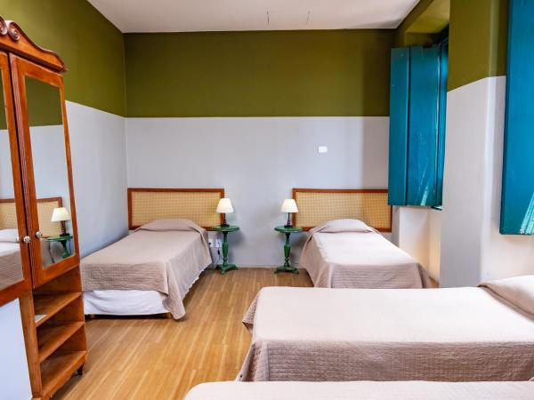 Pousada Colonial Chile : photo 4 de la chambre chambre quadruple standard