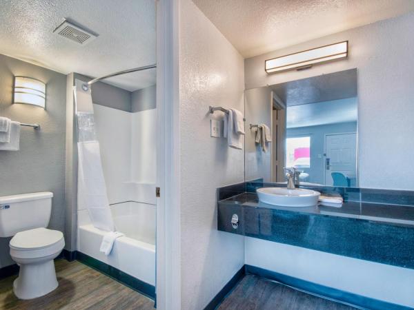 Motel 6-Albuquerque, NM - Carlisle : photo 6 de la chambre chambre lit queen-size 