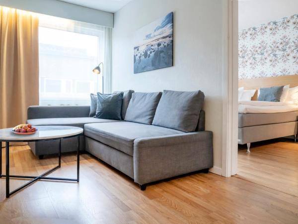 First Hotel Dragonen : photo 1 de la chambre suite familiale