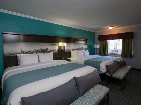 Inn On Grove : photo 4 de la chambre chambre lit king-size