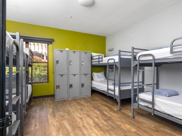 HI Los Angeles - Santa Monica Hostel : photo 4 de la chambre lit dans dortoir pour femmes de 8 lits