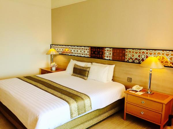Indra Regent Hotel : photo 1 de la chambre offre staycation - surclassement gratuit