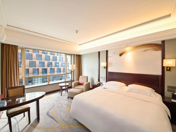 Crowne Plaza City Center Ningbo, an IHG Hotel - Near Ningbo Railway Station : photo 1 de la chambre chambre lit king-size premium