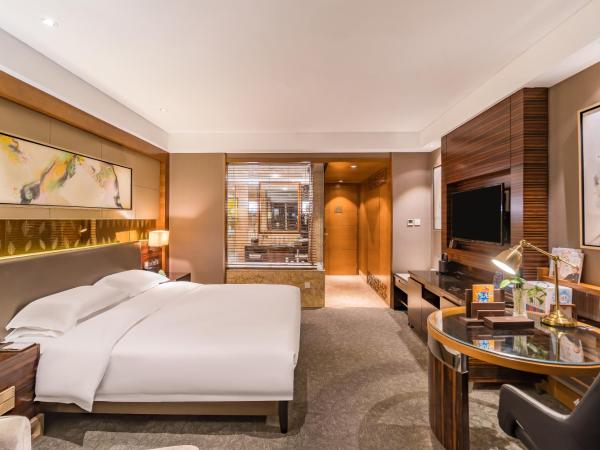 Lake View Hotel : photo 3 de la chambre chambre lit king-size exécutive