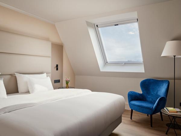 NH Berlin Kurfürstendamm : photo 3 de la chambre suite junior