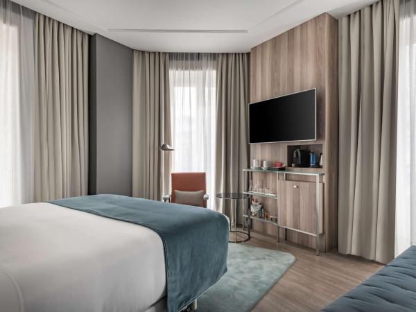 NH Collection Madrid Gran Vía : photo 3 de la chambre chambre double premium xl