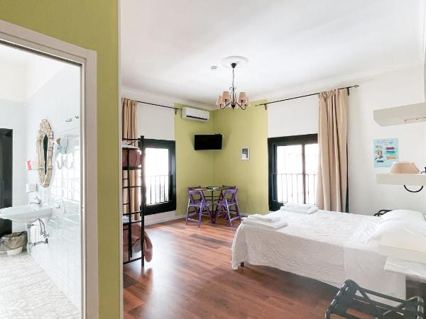 Ostello Bello Napoli : photo 1 de la chambre chambre quadruple standard