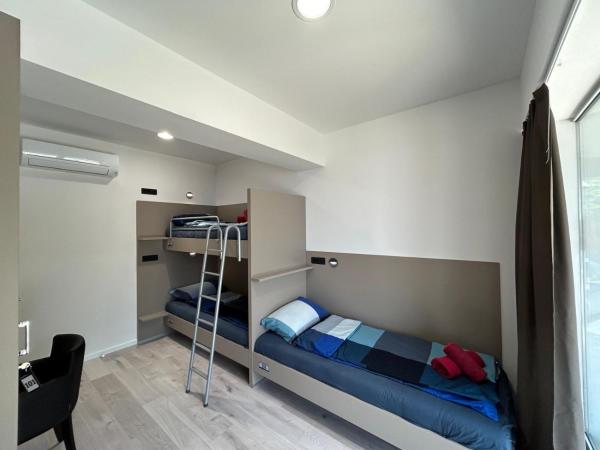 Hostelum : photo 8 de la chambre dortoir mixte de 4 lits