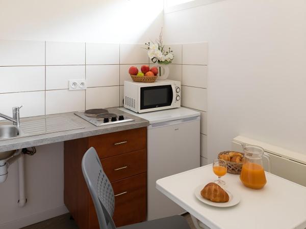 Appart Hotel Corte HR : photo 2 de la chambre studio - accessible aux personnes à mobilité réduite 