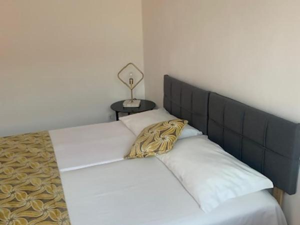 Vodolls Guest House : photo 2 de la chambre chambre double