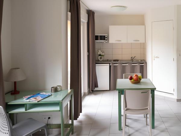 Appart Hotel Corte HR : photo 8 de la chambre studio avec balcon 