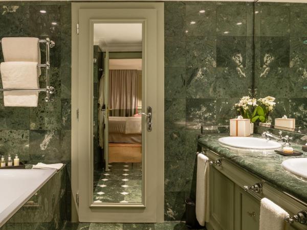 Althoff Hotel Villa Belrose : photo 9 de la chambre chambre double supérieure - vue sur jardin