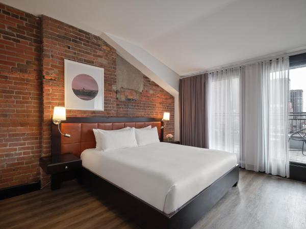 Hotel Place D'Armes : photo 1 de la chambre suite junior avec balcon