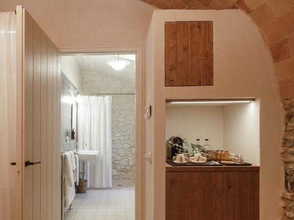 Castell de Vallgornera : photo 4 de la chambre chambre double - accessible aux personnes à mobilité réduite 