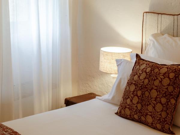 Castell de Vallgornera : photo 6 de la chambre chambre deluxe