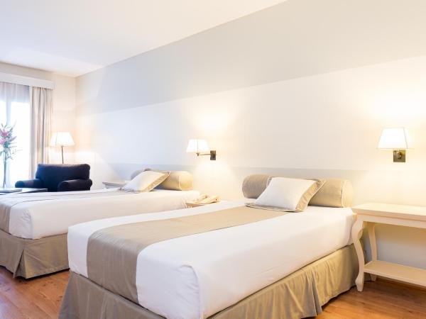 Loi Suites Recoleta Hotel : photo 2 de la chambre chambre lits jumeaux supérieure