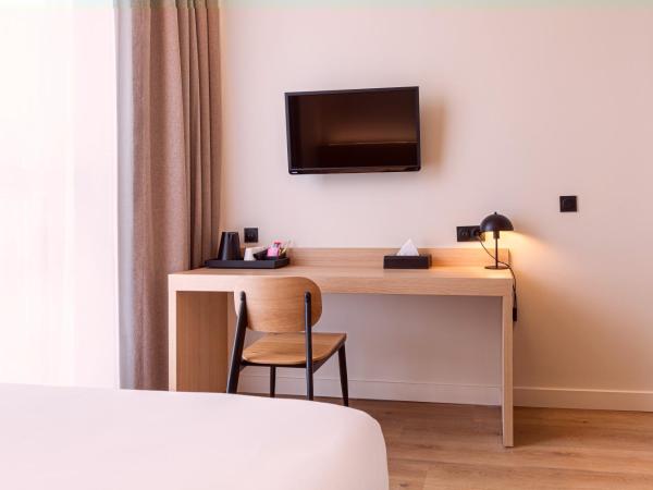 Grand Hôtel De La Seine : photo 7 de la chambre chambre double standard