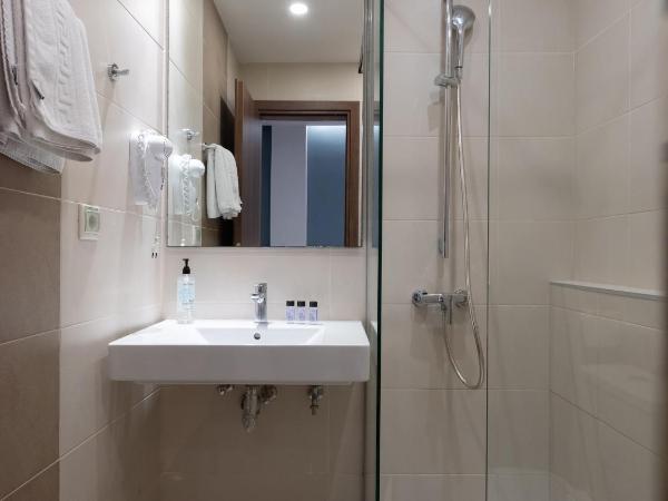 Athinaiko Hotel : photo 8 de la chambre chambre double ou lits jumeaux