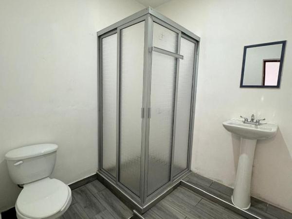 JESAVI Suites : photo 4 de la chambre chambre deluxe avec 2 lits doubles