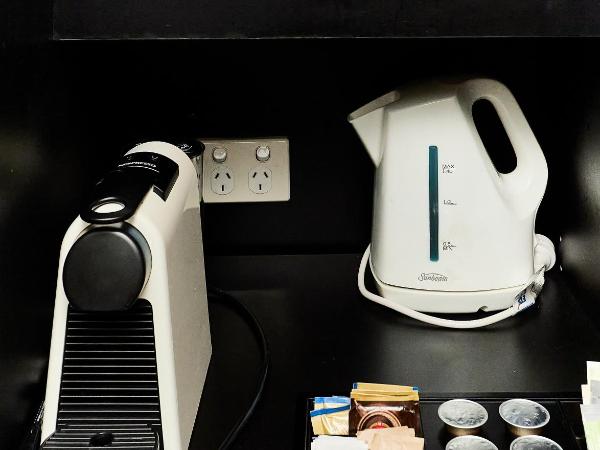 Central Studio Hotel Sydney : photo 7 de la chambre chambre lit king-size supérieure