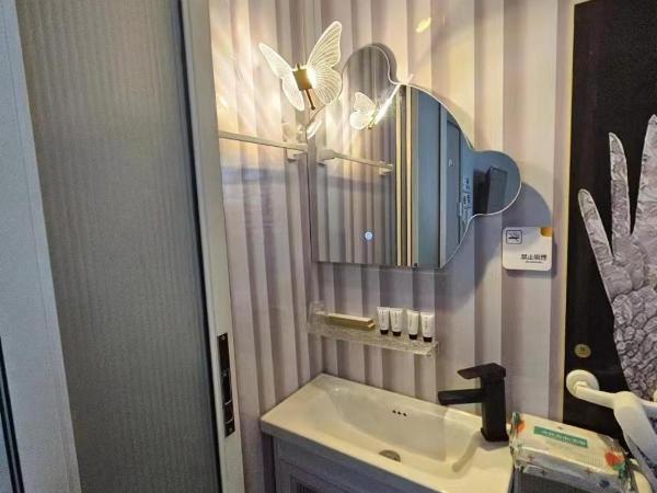 榆迪賓館 YUTIK Guesthouse : photo 5 de la chambre petite chambre double