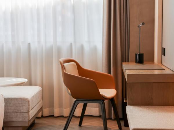 AC Hotel by Marriott Chengdu North : photo 1 de la chambre chambre double avec 2 lits doubles - vue sur ville