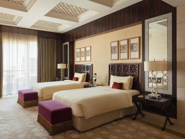 Raffles Dubai : photo 2 de la chambre suite royale du moyen-orient (2 chambres)