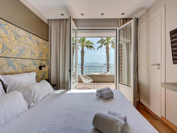 Hôtel Bor : photo 1 de la chambre chambre double avec lit de 140 cm - vue sur mer