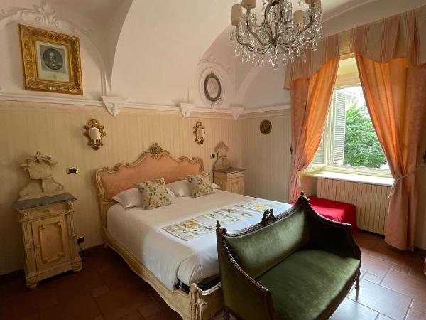 Ai Savoia B&B - Guest House : photo 5 de la chambre chambre double supérieure