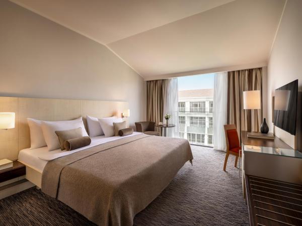 Valamar Lacroma Hotel : photo 1 de la chambre chambre pour 2+1 personnes