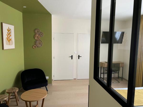 Hôtel Le Blason : photo 3 de la chambre suite junior