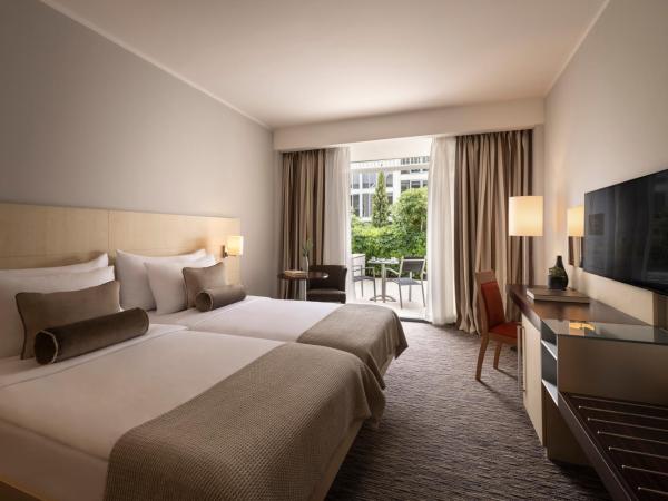 Valamar Lacroma Hotel : photo 1 de la chambre chambre supérieure pour 4+2 personnes