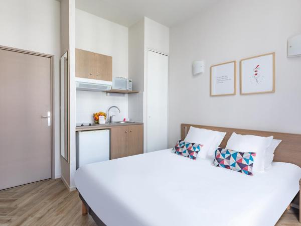 Appart'City Confort Reims Centre : photo 2 de la chambre studio double