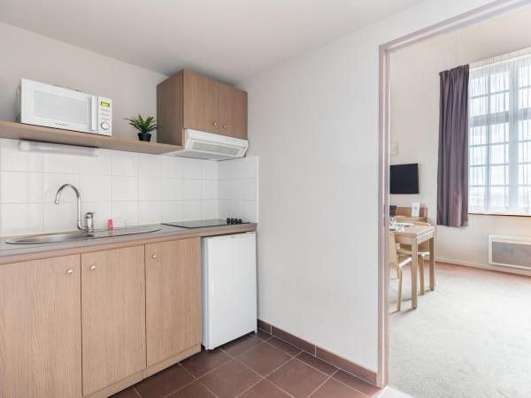 Appart'City Confort Reims Centre : photo 8 de la chambre grand appartement 1 chambre