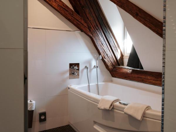 Hôtel & Spa Le Bouclier D'or : photo 5 de la chambre suite junior