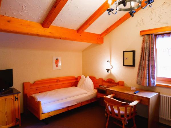 Hotel Christiania Saas-Fee : photo 1 de la chambre chambre simple nord