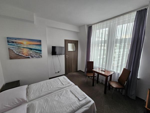 Dom Wczasowy Zefir : photo 2 de la chambre chambre lits jumeaux standard